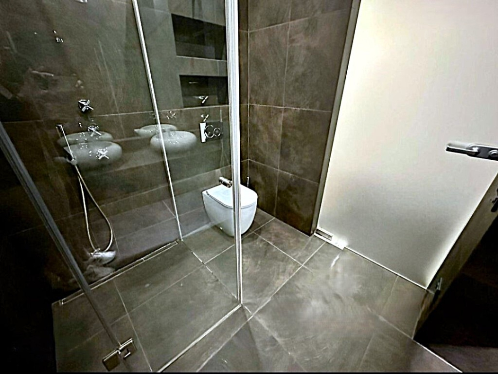 продажа трехкомнатной квартиры номер A-173246 в Приморском районе, фото номер 14